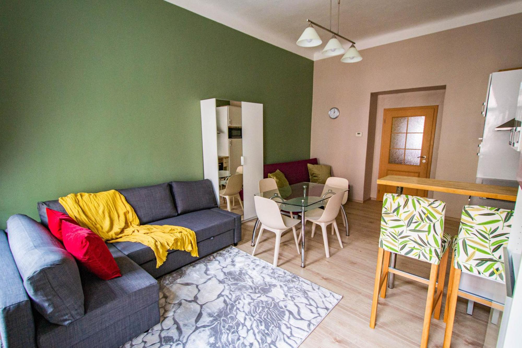 Modern Cozy Apartment By Ruterra Прага Екстериор снимка